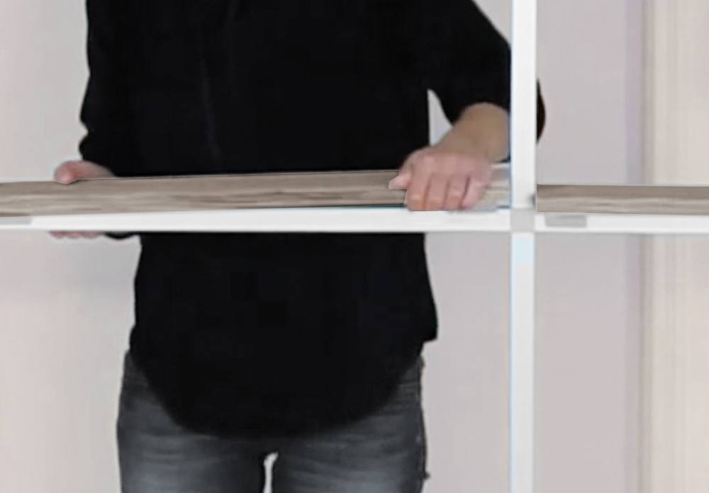 Raumteiler / Regalböden integrieren DIY - Anleitung Regalböden auflegen und einsetzen - Schritt-4